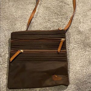 Dooney&Bourke Triple Zip North South Crossbody